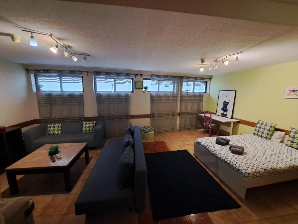 Spacious Economic Center Porto Flat Exterior foto